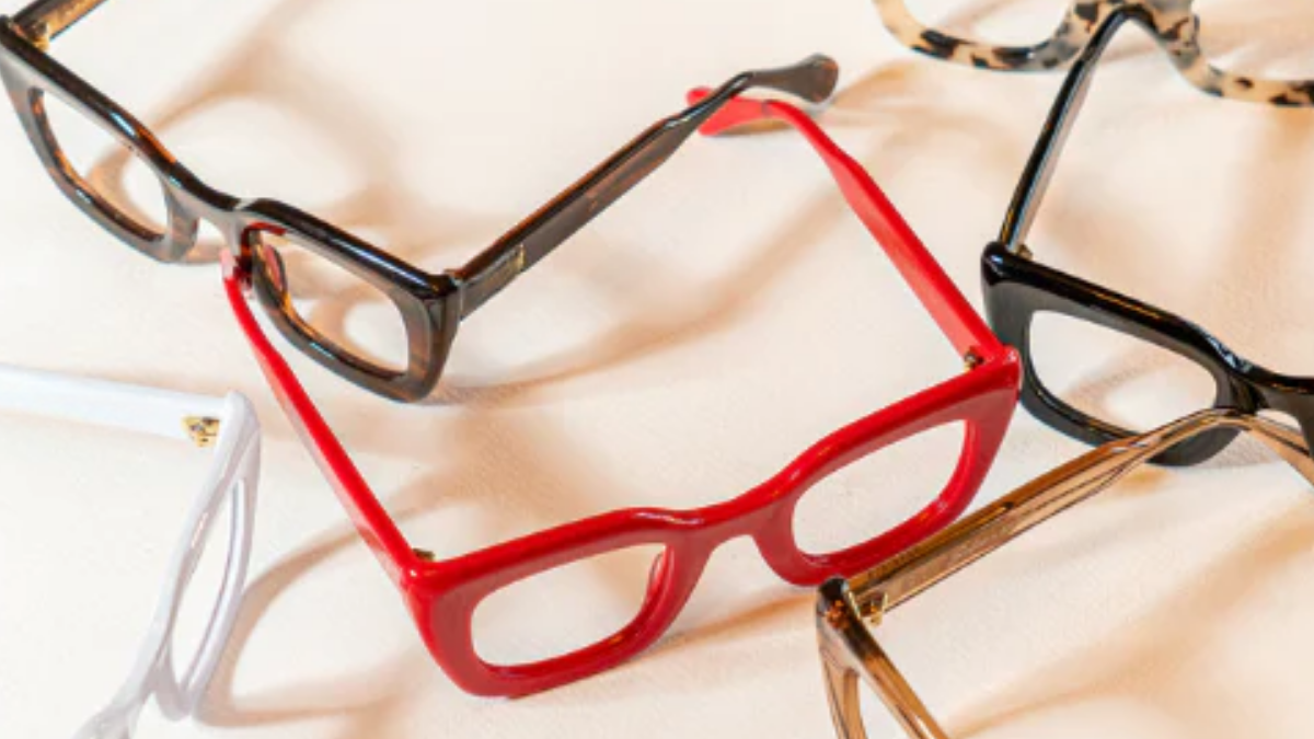 Como Escolher o Óculos Perfeito para Seu Estilo e Personalidade