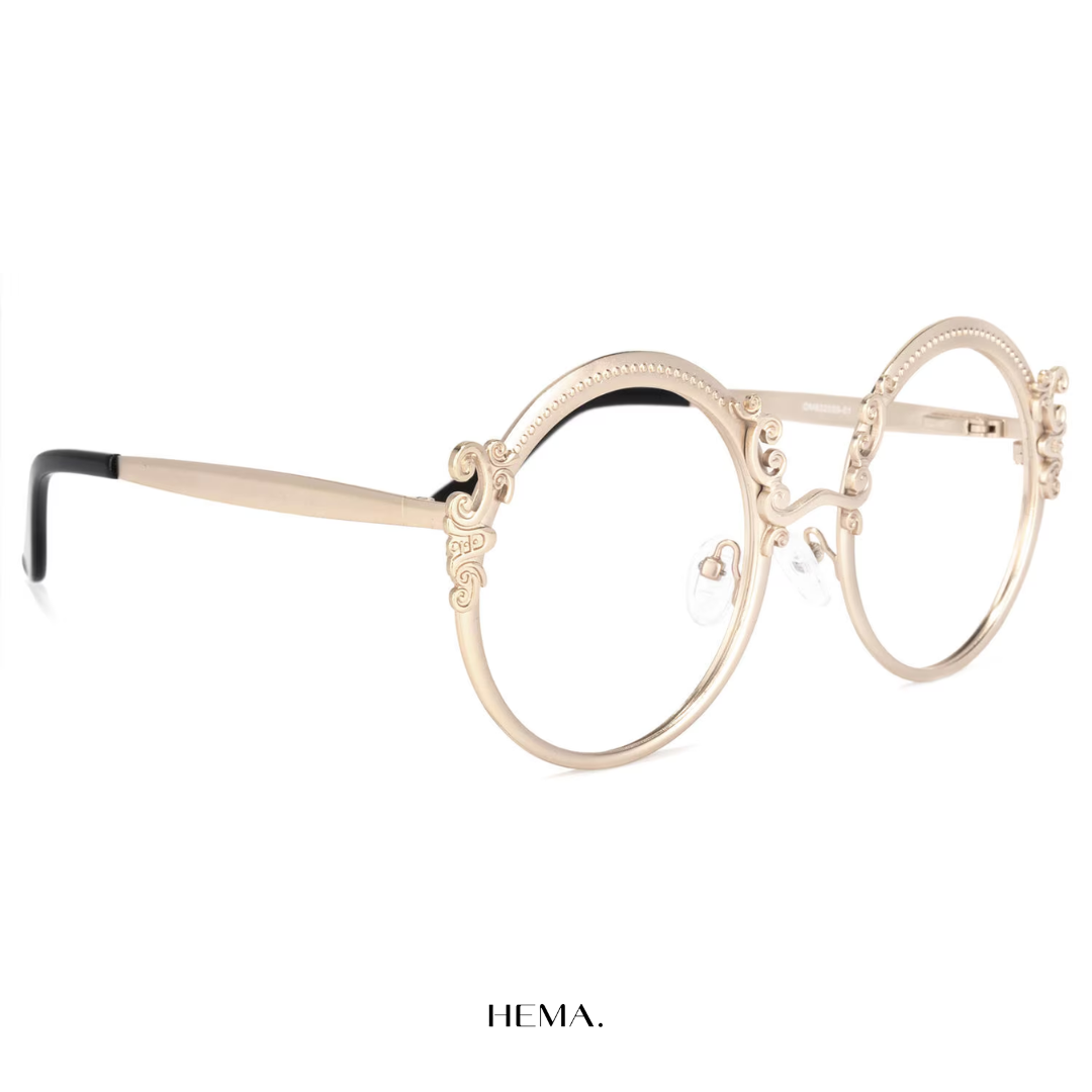 Milani Dourado Hema